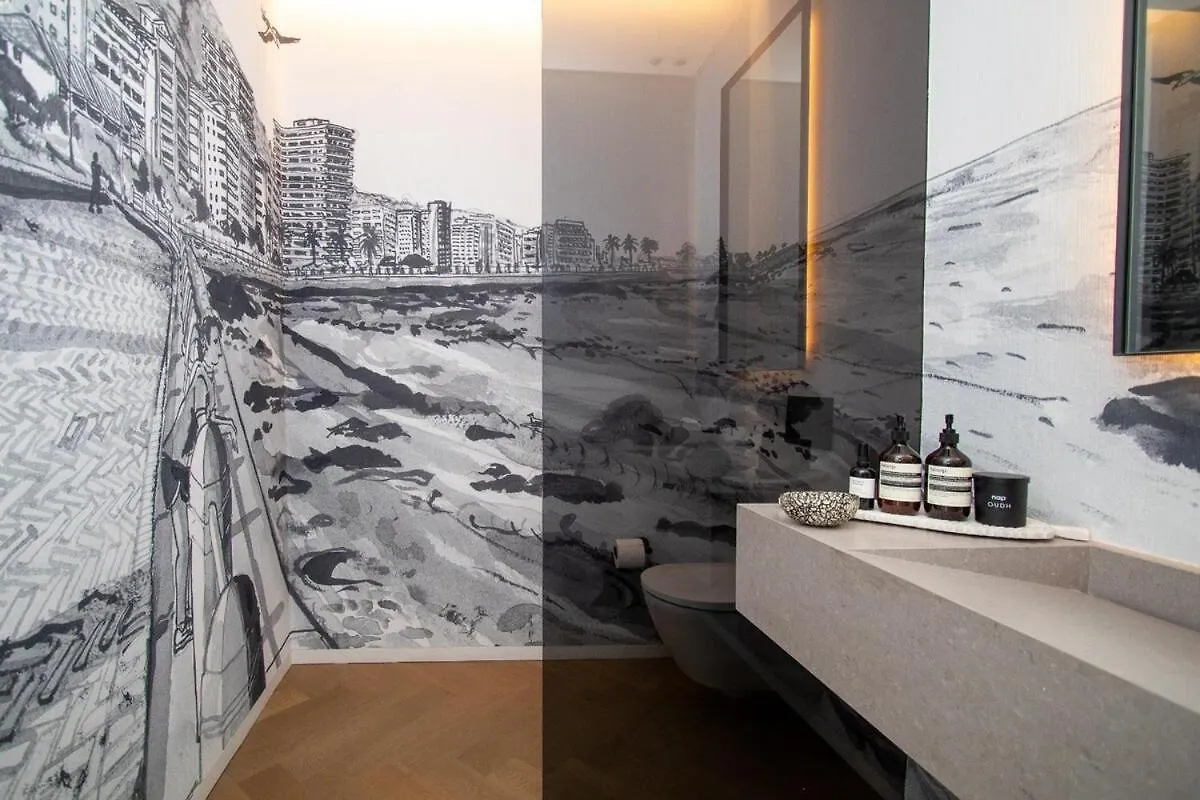 Living The Dream De Wet Road Daire Cape Town